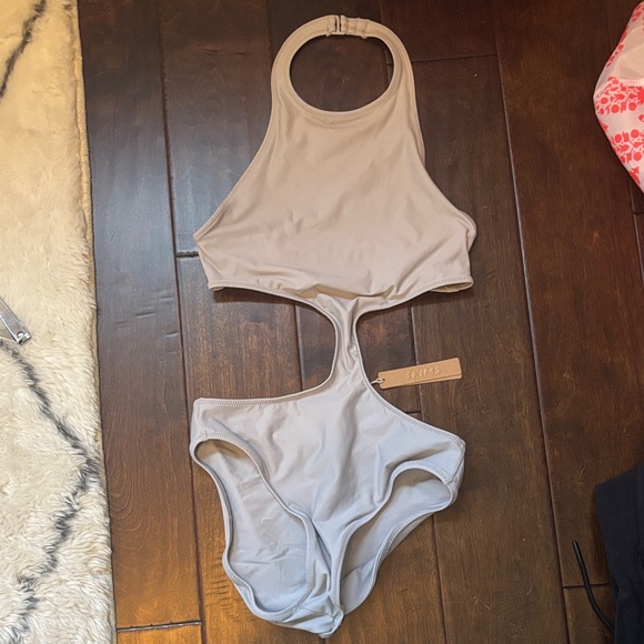 SKIMS One Piece Swimsuit in Light Gray - Picture 1 of 3